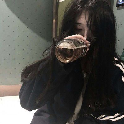 我竟然成了前辈
